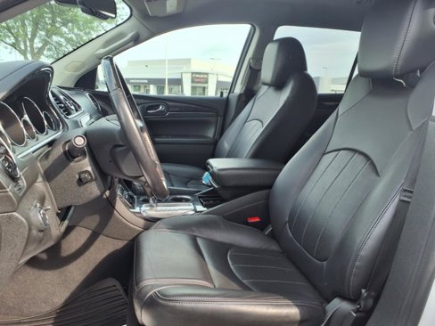 Used 2017 Buick Enclave Premium image 11