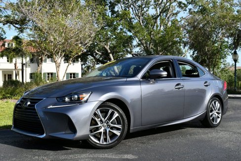 Used 2018 Lexus IS 300 image 22
