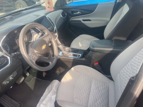 Used 2021 Chevrolet Equinox LS w/ LS Convenience Package image 7