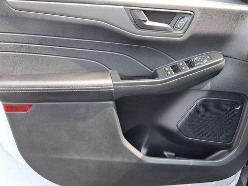 Used 2025 Ford Escape Active w/ Tech Pack #1 image 13