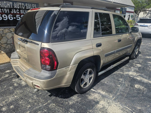 Used 2005 Chevrolet TrailBlazer LS w/ LS Preferred Equipment Group image 4