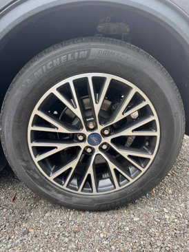 Used 2021 Ford Escape Titanium image 7