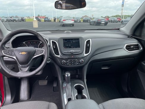 Used 2019 Chevrolet Equinox LT image 17
