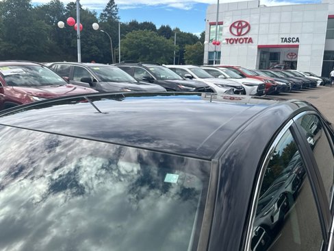 Used 2020 Toyota Camry LE image 43