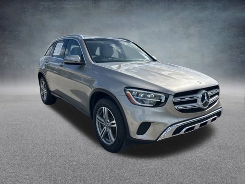 Used 2021 Mercedes-Benz GLC 300 image 2