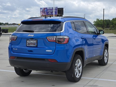 New 2025 Jeep Compass Latitude image 5
