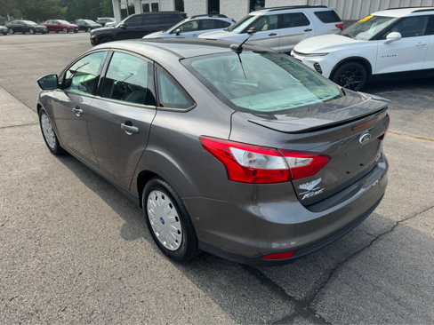 Used 2014 Ford Focus SE image 5