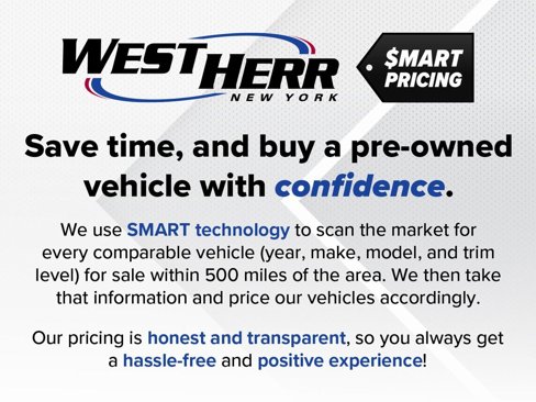 Used 2018 Ford Explorer XLT w/ Equipment Group 202A image 3