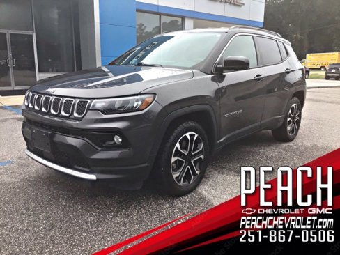 Used 2024 Jeep Compass Limited image 1
