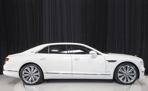 Used 2021 Bentley Flying Spur W12 image 91