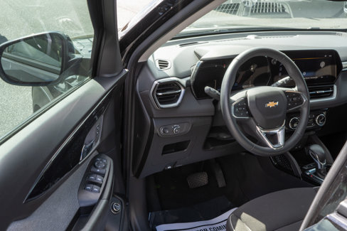 Used 2024 Chevrolet TrailBlazer LT w/ Convenience Package image 10