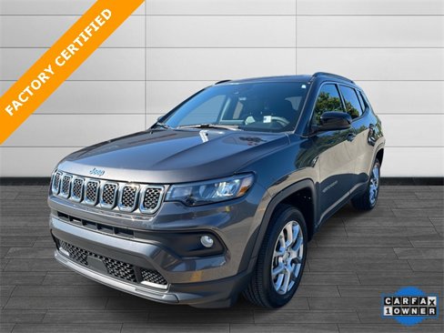 Used 2023 Jeep Compass Latitude image 8