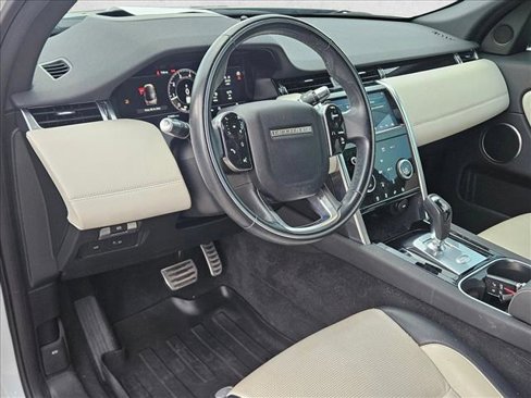 Used 2020 Land Rover Discovery Sport S R-Dynamic image 10