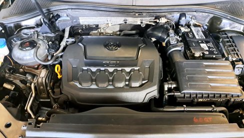 Used 2019 Volkswagen Tiguan SEL image 27