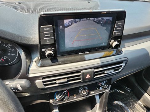 Used 2022 Kia Seltos LX image 9