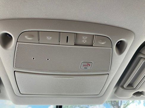 Used 2019 Nissan Armada SV image 27