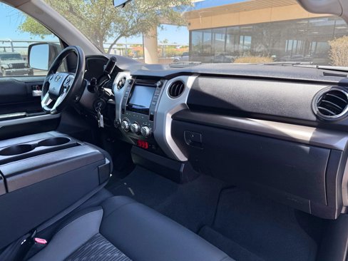 Used 2018 Toyota Tundra SR5 image 28