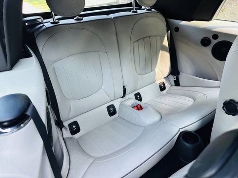 Used 2016 MINI Cooper S image 29