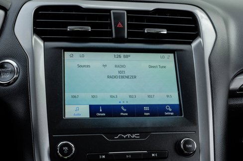 Used 2020 Ford Fusion SEL image 34