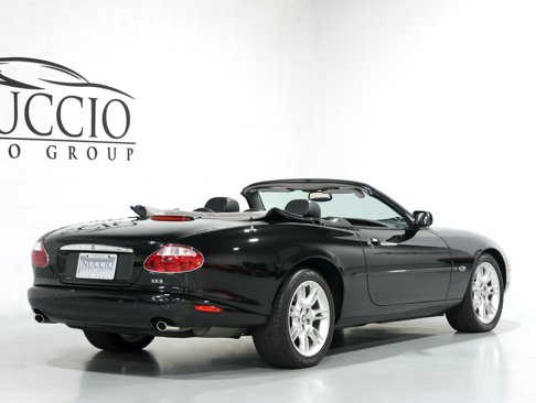 Used 2001 Jaguar XK8 Convertible image 24