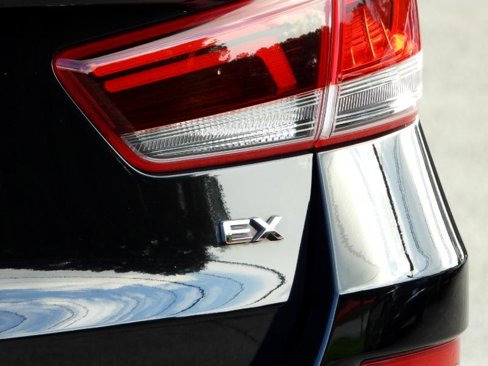 Used 2019 Kia Optima EX image 10
