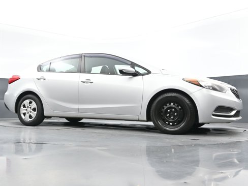 Used 2016 Kia Forte LX image 64