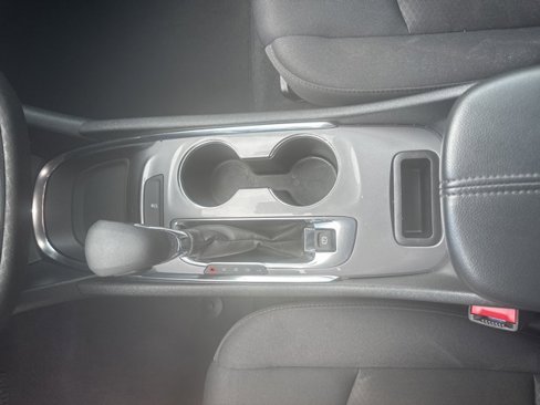 Used 2023 Chevrolet Malibu LT image 25