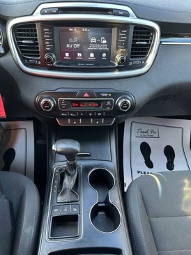 Used 2019 Kia Sorento LX w/ LX V6 Convenience Package image 14