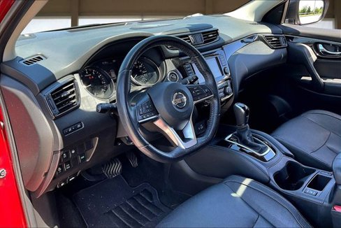 Used 2019 Nissan Rogue Sport SL image 14