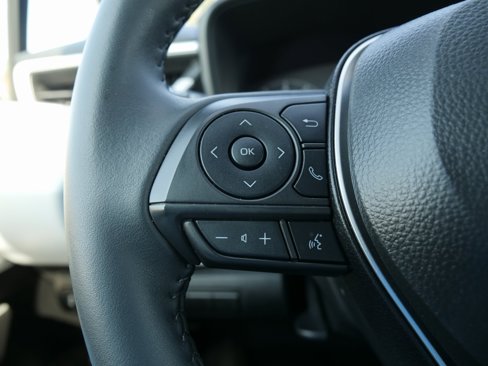 Used 2025 Toyota Corolla SE image 21