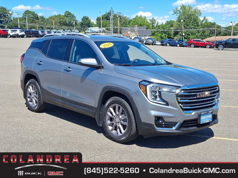Certified 2023 GMC Terrain SLT w/ LPO, Floor Liner Package image 1