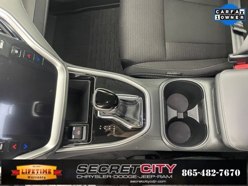 Used 2023 Subaru Outback Premium image 19