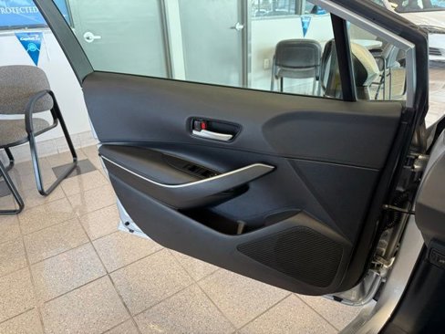 Used 2020 Toyota Corolla SE image 20