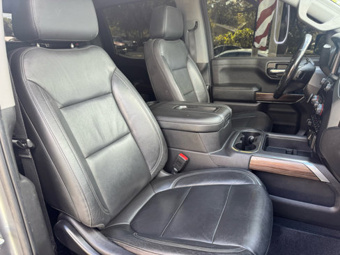Used 2020 Chevrolet Silverado 1500 LT Trail Boss image 16
