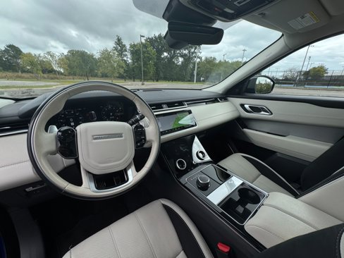 Used 2020 Land Rover Range Rover Velar R-Dynamic S image 10
