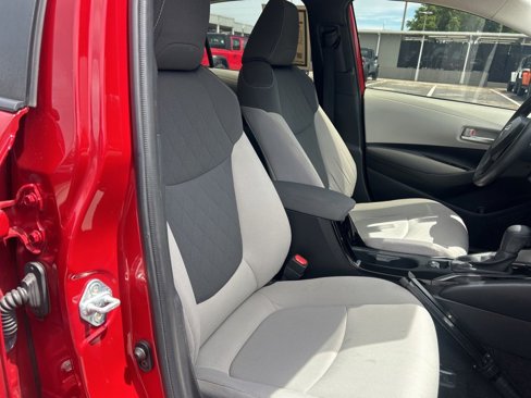 Used 2020 Toyota Corolla LE image 20