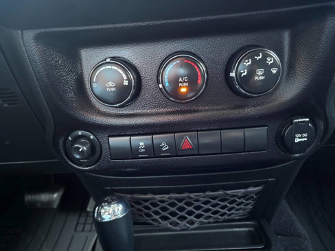 Used 2017 Jeep Wrangler Unlimited Sport w/ Quick Order Package 24S image 15