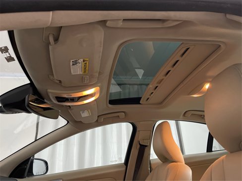 Used 2015 Volvo S60 T5 Premier image 14