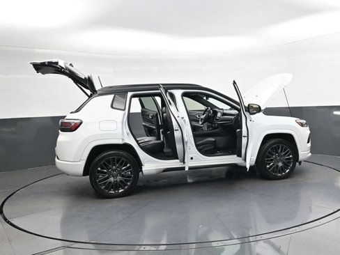 Used 2022 Jeep Compass High Altitude image 34