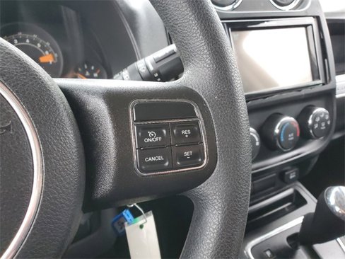 Used 2016 Jeep Compass Sport w/ Power Value Group image 11