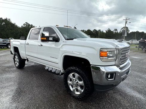 Used 2018 GMC Sierra 2500 SLT w/ Duramax Plus Package image 3