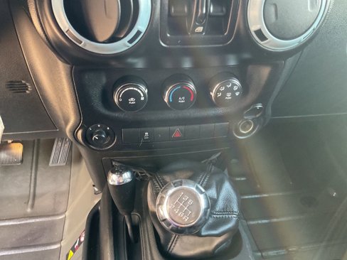 Used 2017 Jeep Wrangler Unlimited Sport w/ Quick Order Package 23S image 17