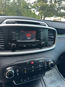 Used 2016 Kia Sorento LX w/ LX Convenience Package image 36
