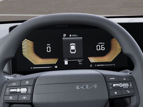 New 2025 Kia K4 LXS image 21