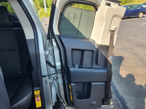 Used 2012 Toyota FJ Cruiser 4WD image 27