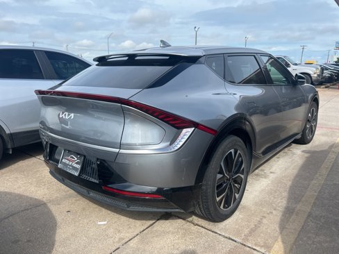 Used 2024 Kia EV6 Wind image 28