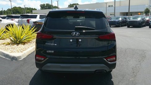Used 2019 Hyundai Santa Fe SE image 18