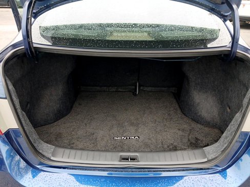 Used 2019 Nissan Sentra SV image 9