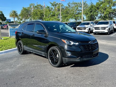 Used 2020 Chevrolet Equinox LT w/ Midnight Edition image 4