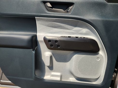 New 2025 Ford Maverick XLT image 15